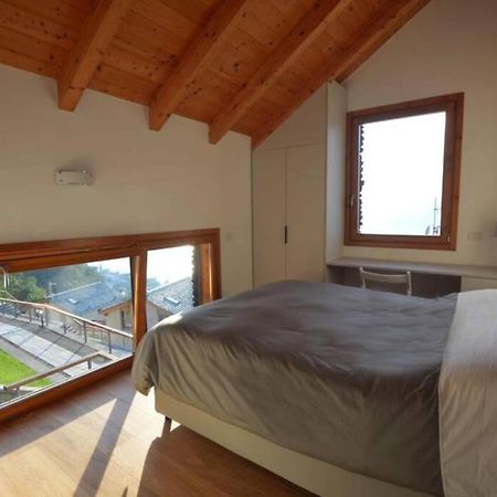 Lago Di Como- Amazing View- Bellano Bagian luar foto