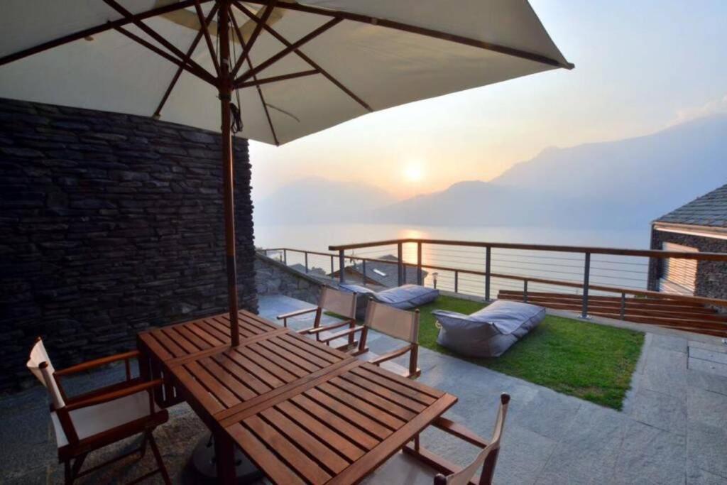 Lago Di Como- Amazing View- Bellano Bagian luar foto